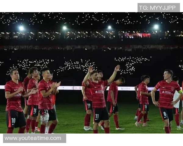 举杯视频足球比赛直播回放精彩瞬间重温与分析