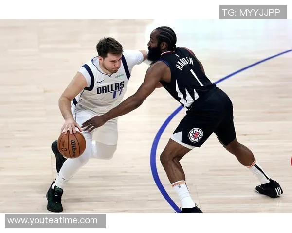 快船勇士激战正酣NBA直播精彩对决不容错过 快船勇士激战正酣NBA直播精彩对决不容错过