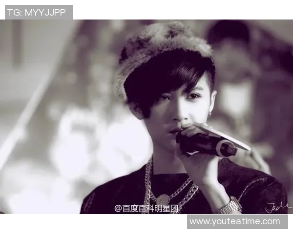 加维的成长之路：从青涩少年到足球场上的闪耀明星